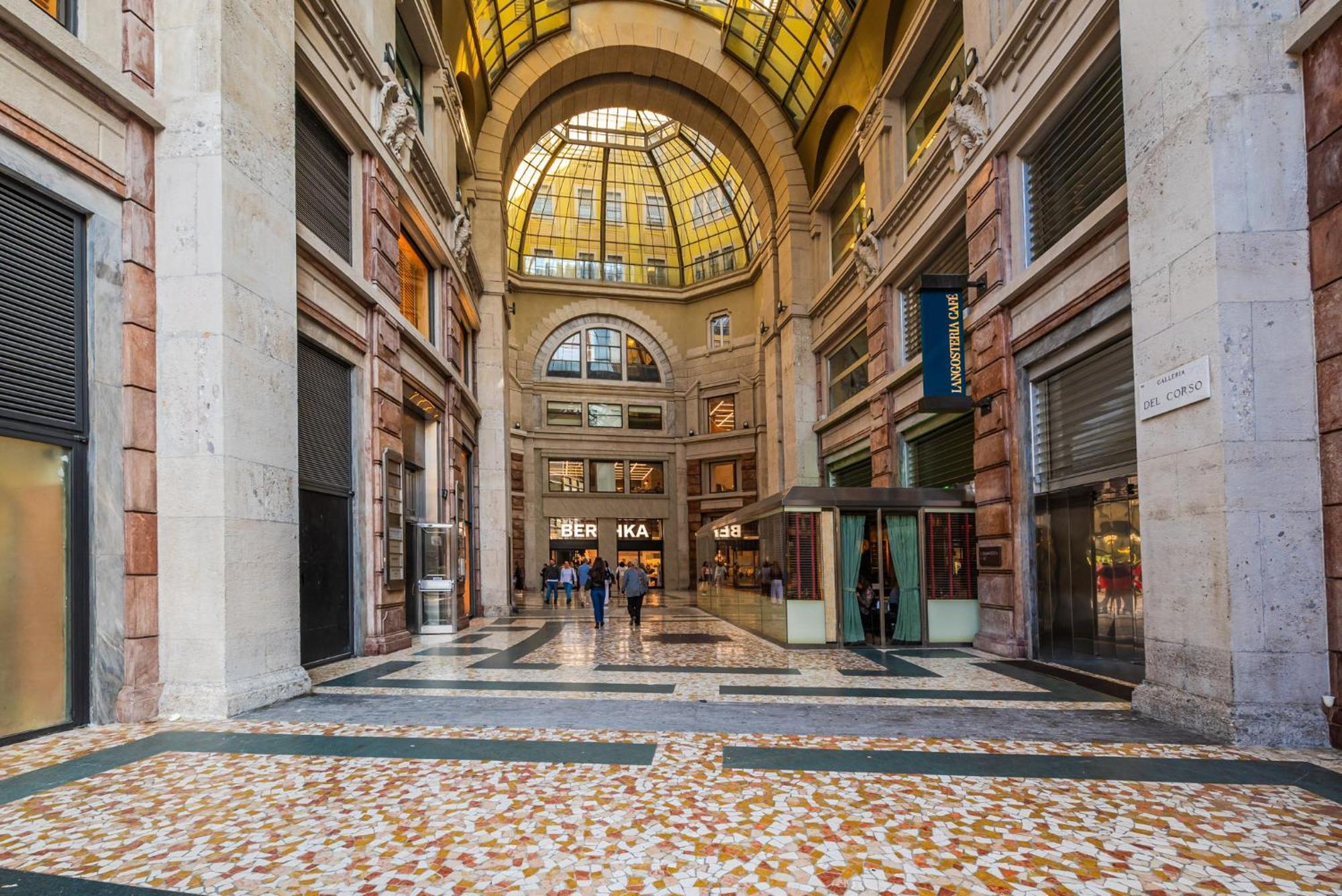 The Boutique Houses - Iconic Suite In Galleria Duomo With Private Parking Milán Exteriér fotografie