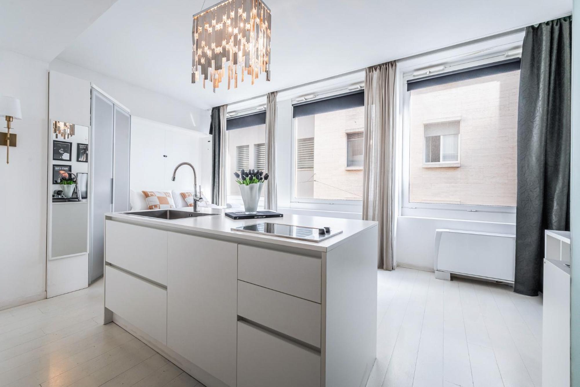 The Boutique Houses - Iconic Suite In Galleria Duomo With Private Parking Milán Exteriér fotografie